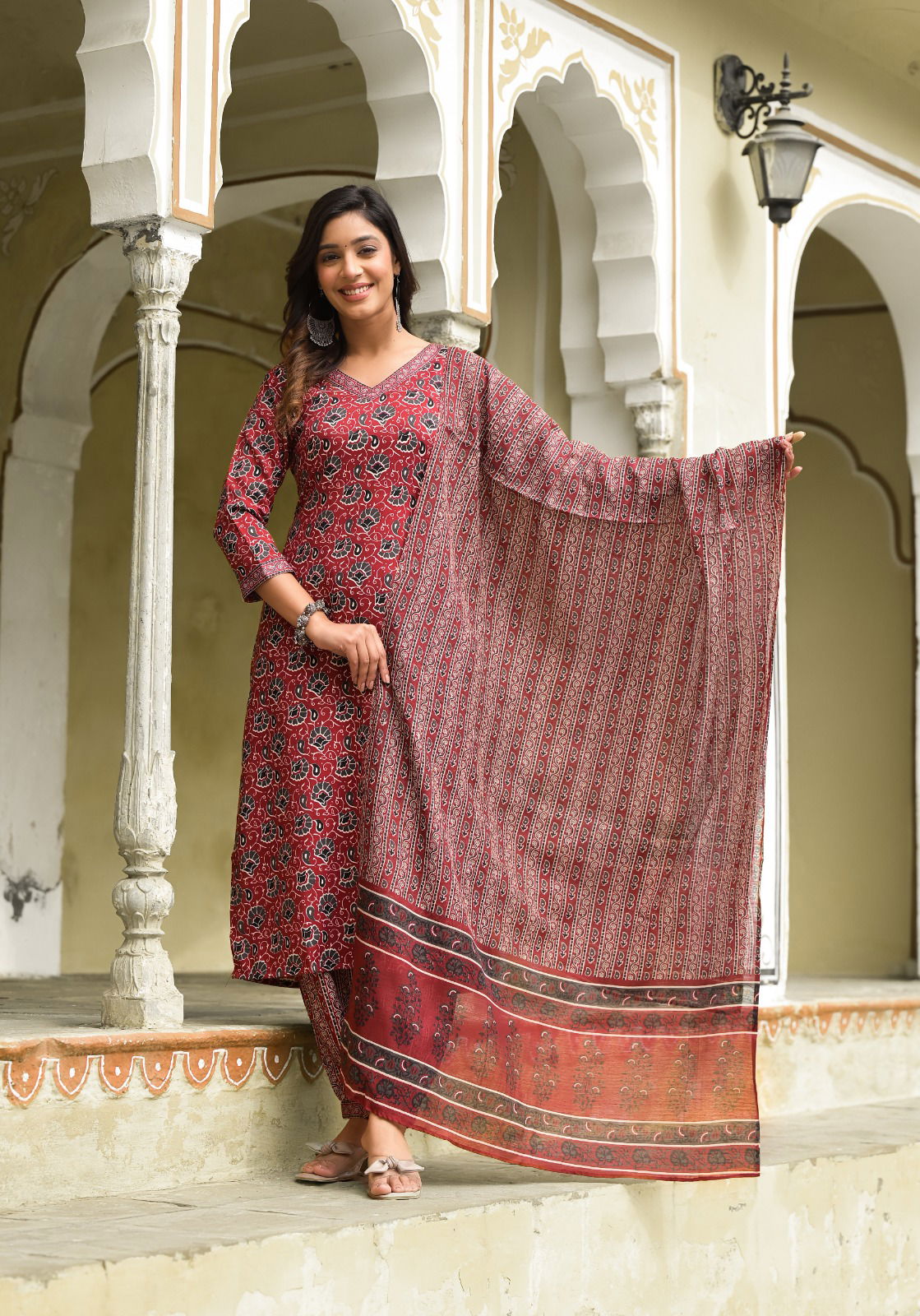 127 Dhruvi Size Set Rayon Printed Kurti Bottom With Dupatta Wholesalers In Delhi
